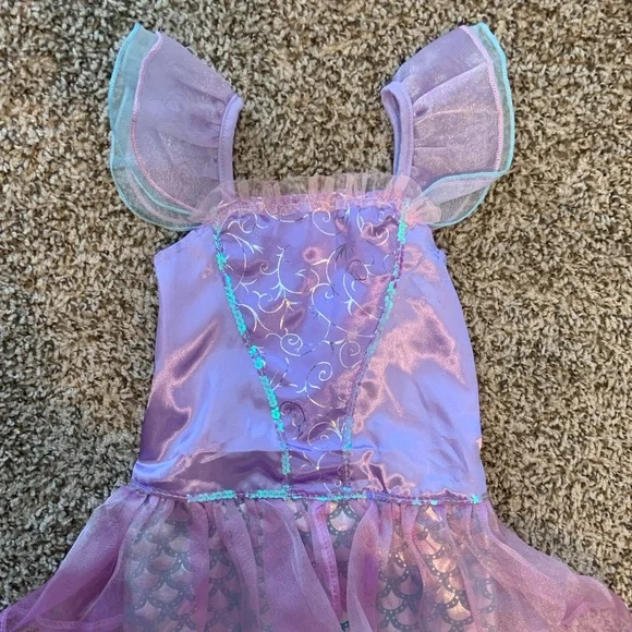 Mermaid Costume size 4-5 - Picture 2 of 4